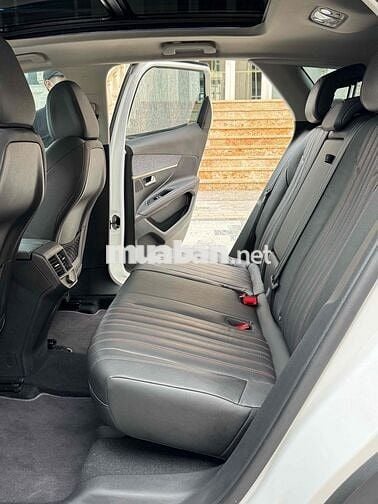 Peugeot 3008 AL 2022 chạy 8.500 km như mới