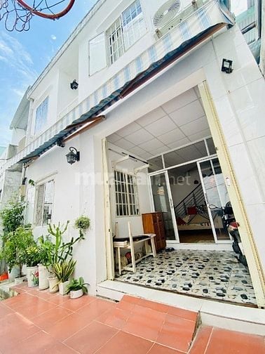 Bán nhà đường Lê Duẩn Đà Nẵng, 2 tầng, 3,5 tỷ