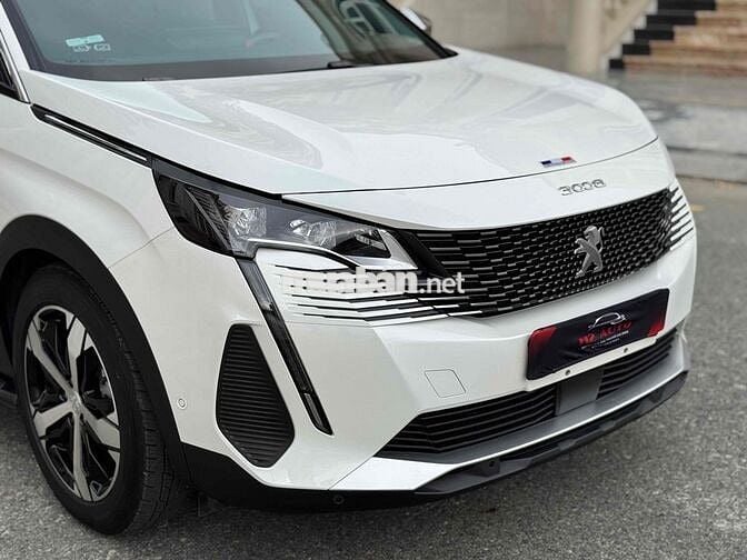 Peugeot 3008 AL 2022 chạy 8.500 km như mới