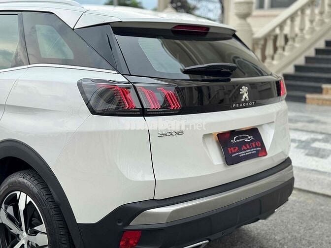 Peugeot 3008 AL 2022 chạy 8.500 km như mới