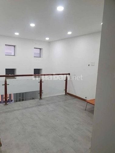 Bán Gấp nhà ngay Bệnh Viện Quận 6 Hẻm Hậu Giang, P10, Quận 6. Giá 2Tỷ7