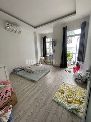 Hẻm Nguyễn Biểu-Phan V Trị 3Tầng Vuông Vức,Ngay Tr Học,Khu Nhộn Nhịp 