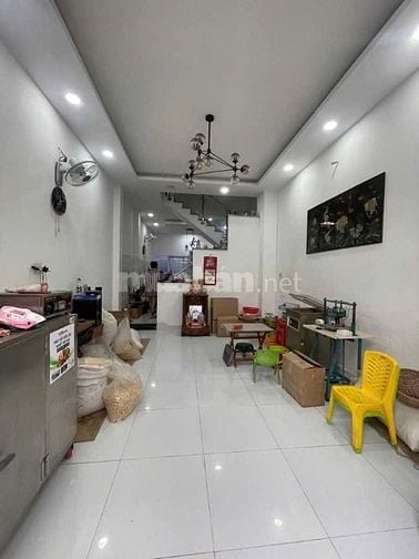 Hẻm Nguyễn Biểu-Phan V Trị 3Tầng Vuông Vức,Ngay Tr Học,Khu Nhộn Nhịp 