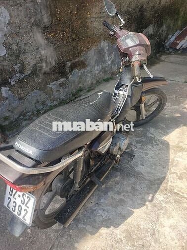 Nhà dư cần ban