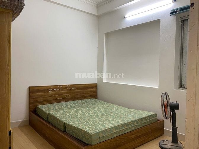 Mời thuê tầng 4 (thang bộ) số nhà 21/148 Trần Duy Hưng