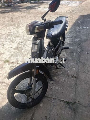 Nhà dư cần ban