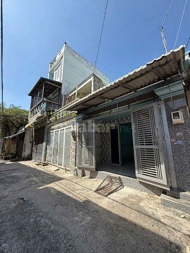 NHÀ HXH KDC ĐƯỜNG MỸ HUỀ, TRUNG CHÁNH, HÓC MÔN 