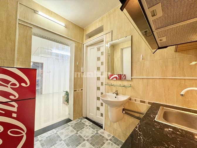 Phòng Studio siêu rộng, full nội thất - 71 Hồ Bá Kiện Quận 10