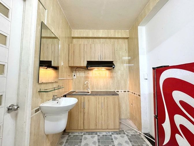 Phòng Studio siêu rộng, full nội thất - 71 Hồ Bá Kiện Quận 10