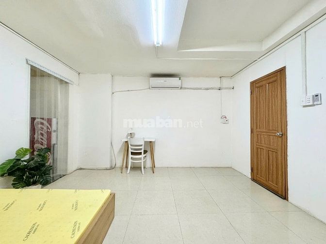 Phòng Studio siêu rộng, full nội thất - 71 Hồ Bá Kiện Quận 10