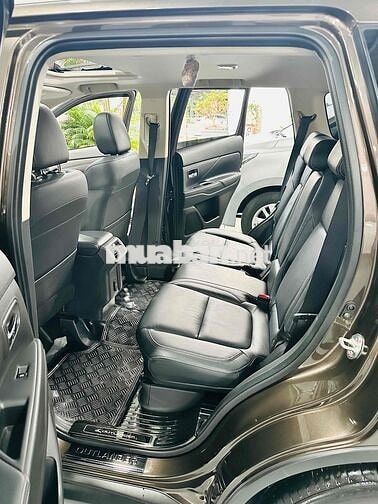 Mitsubishi Outlander 2020 Premium 8000Km Siêu Mới