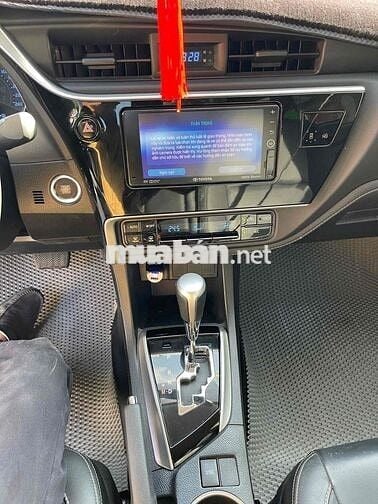 Toyota Altis 2017 2.0V đi chuẩn 47.000 km