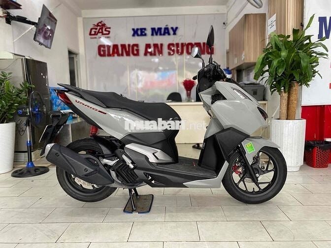 Honda Vario 160 abs đk 2024 mày xám xi măng BSTP