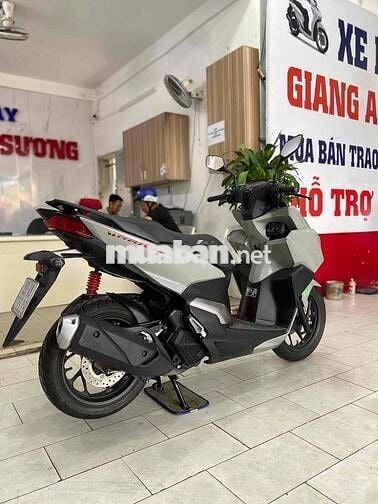 Honda Vario 160 abs đk 2024 mày xám xi măng BSTP