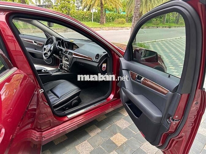 BÁN MER C250 2011 CHẤT LƯỢNG CAO ***