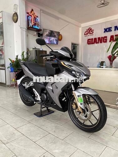 Honda Winner x v4 150 đk 2024 màu bạc nhám