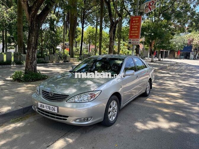 Toyota Camry nhập nhật máy v63.0 cho ae đam mê