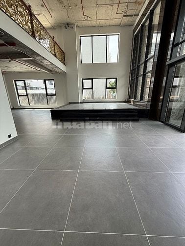 CHO THUÊ TÒA NHÀ 7 TẦNG – 2 MẶT TIỀN TRẦN QUÝ KIÊN, VIEW SÔNG, THỦ ĐỨC