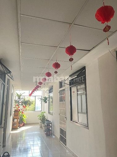 CẦN CẦN 1 NỮ Ở GHÉP CHUNG CƯ 2 PHÒNG NGỦ