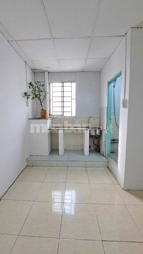 Phòng đẹp giá tốt có Wc riêng, kệ bếp - 26/42 Tân Sơn Nhì, Q. Tân Phú