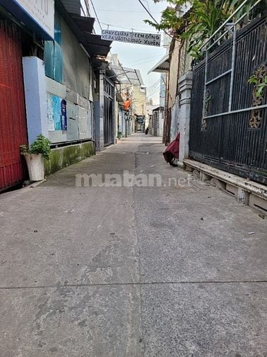 Siêu hiếm nhà nát vài bước ra chợ Lý P.Man Q7 cạnh metro C.Giờ 4.4 tỷ