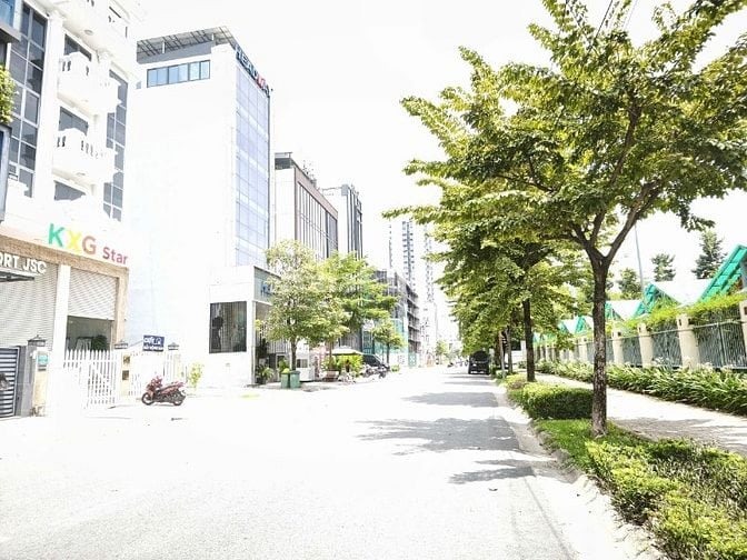 Bán Đất MT Đường 60 Khu Thương Mại Huy Hoàng Thạnh Mỹ Lợi TP HCM