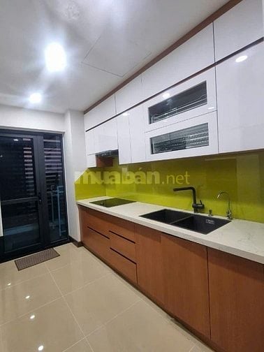 Căn hiếm 3 ngủ Goldmark-122m2- Full nội thất