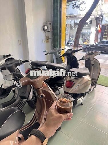 vespa TFT 2024 giá cả thương lượng