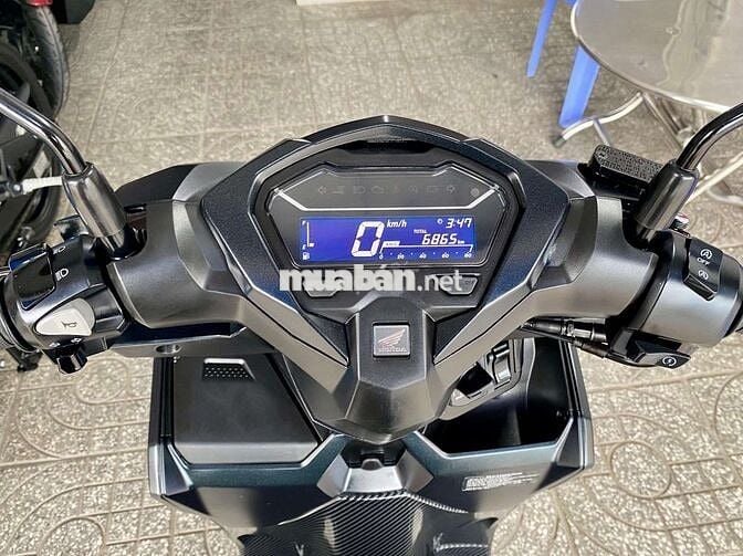 VARIO 125i 2025 Chạy lướt 6.000Km