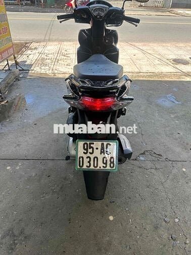 cần bán vison 2021 xe đẹp máy zin ( góp 0 đồng)