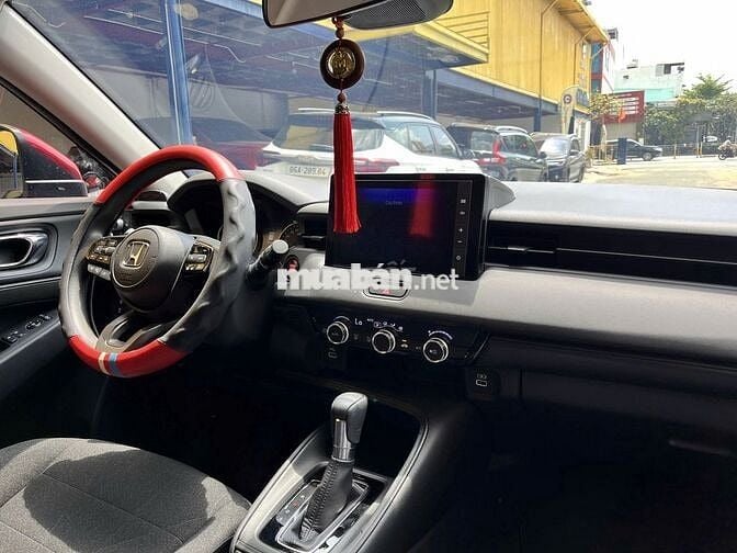 HONDA HRV G 2024 GIA ĐÌNH LƯỚT 751KM SƠN ZIN 100%