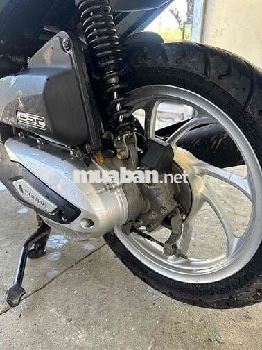 cần bán vison 2021 xe đẹp máy zin ( góp 0 đồng)