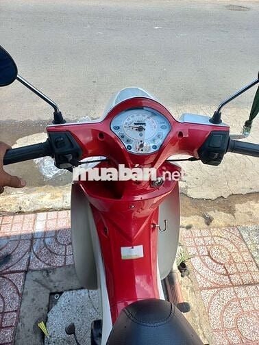Xe 50 cho hoc sinh di hoc .ace chua co bằng lái.