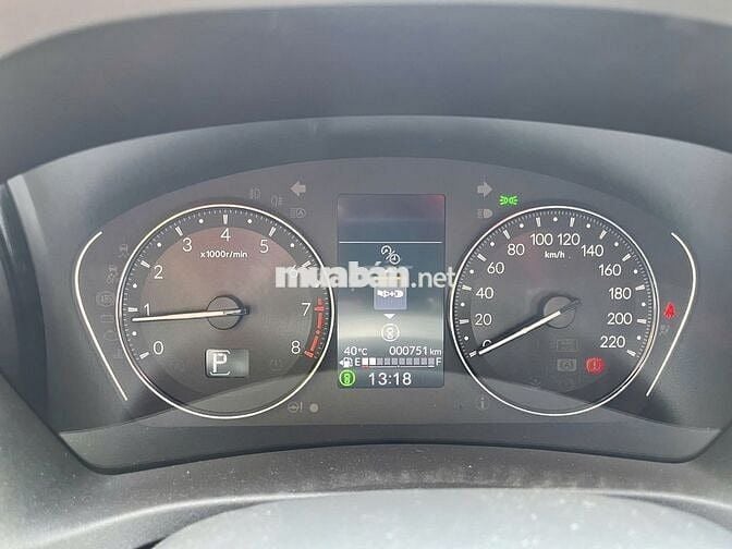 HONDA HRV G 2024 GIA ĐÌNH LƯỚT 751KM SƠN ZIN 100%