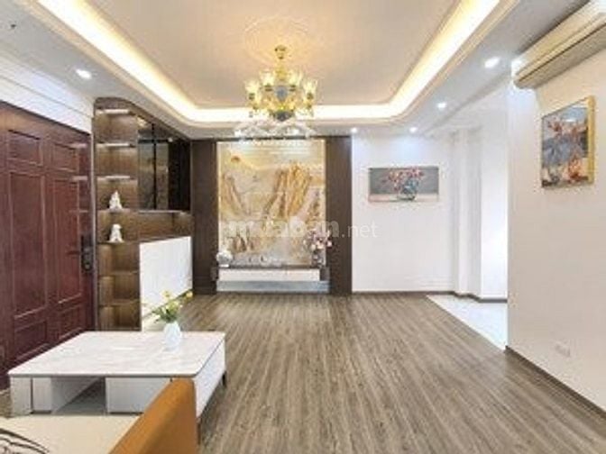  Cho thuê nhà ngõ 118 nguyễn khánh toàn 65m x5T ô tô đỗ cửa