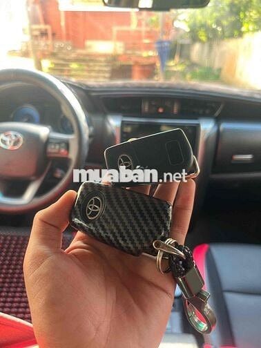 Toyota Fortuner 2021 2.4MT