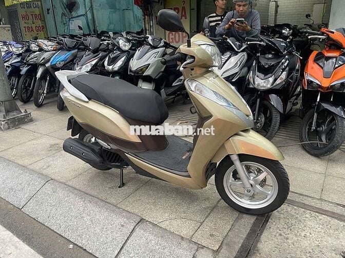 Honda lead FI 2017 mới 90% bstp chính chủ