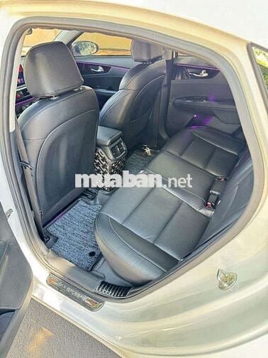 Bán xe CERATO 2020 MT rất đẹp