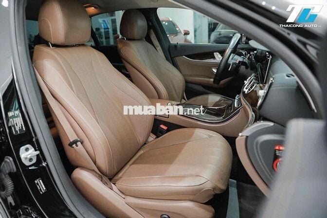 Mercedes Benz E200 Exclusive model 2022 odo 30k km