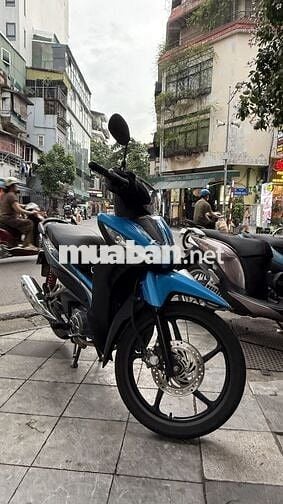 Chính chủ bán Honda Wave RSX 110-2018, màu xanh.