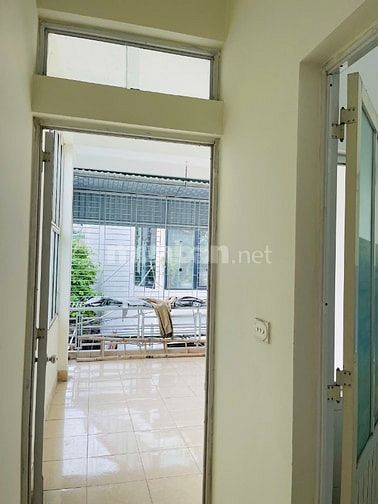 Cho thuê nhà Phố Bắc Cầu, Phường Ngọc Thuỵ Quận Long Biên