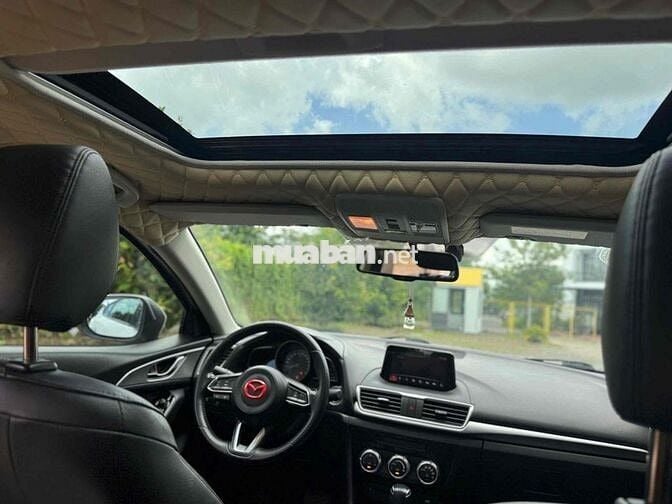 Mazda 3 2017 1.5AT  3XX
