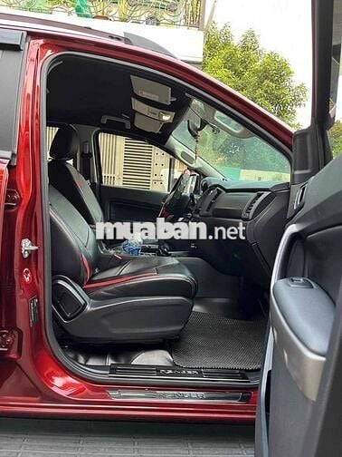 Ford Ranger 2019 AT 4x2. TRẢ TRƯỚC 200 Triệu