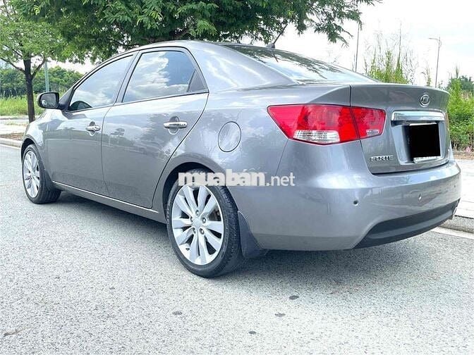 Kia Forte 2011 SX 1.6 AT - 93000 km