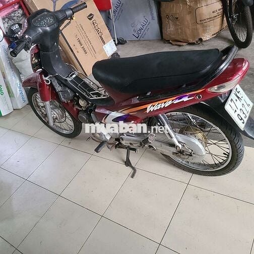 Xe đang đi, cần tiền bán