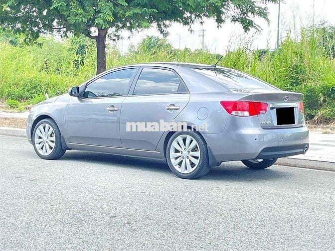 Kia Forte 2011 SX 1.6 AT - 93000 km