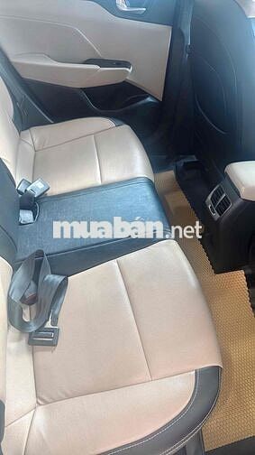 Hyundai Accent 2019 1.4 MT - 70000 km