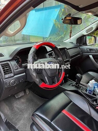 Ford Ranger 2019 AT 4x2. TRẢ TRƯỚC 200 Triệu