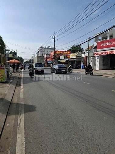 Bán đất mặt tiền Hoàng Hữu Nam Tân Phú Quận 9 giá 23,5 tỷ