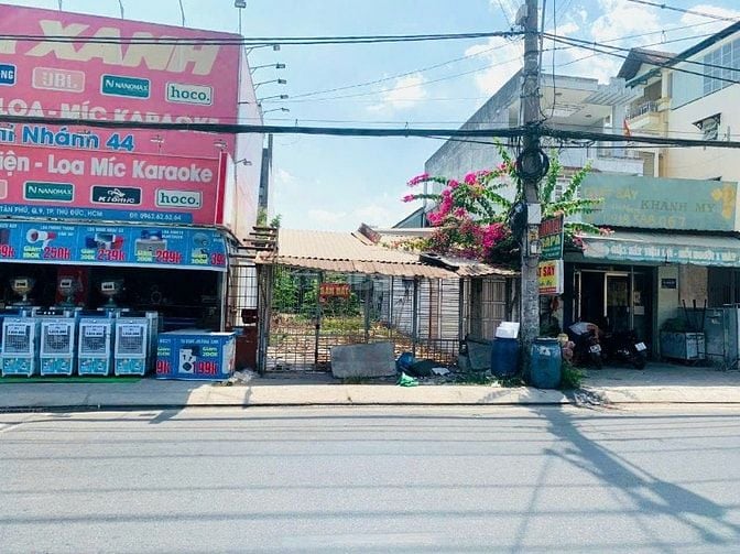 Bán đất mặt tiền Hoàng Hữu Nam Tân Phú Quận 9 giá 23,5 tỷ
